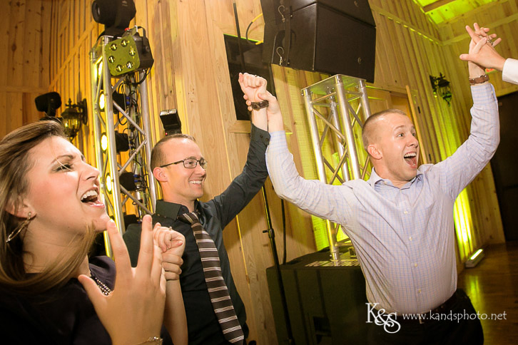 Hidden Springs Wedding by Dallas Wedding Photographers - K & S P